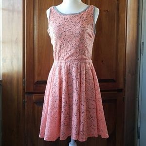 🌻NWT🌻Trina Turk Casual Jersey Dress